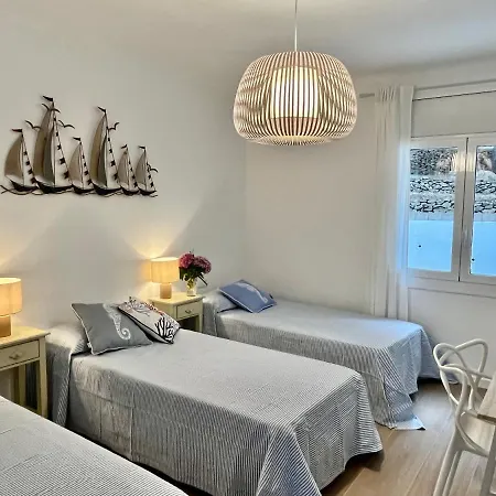 Seaport Apartment
